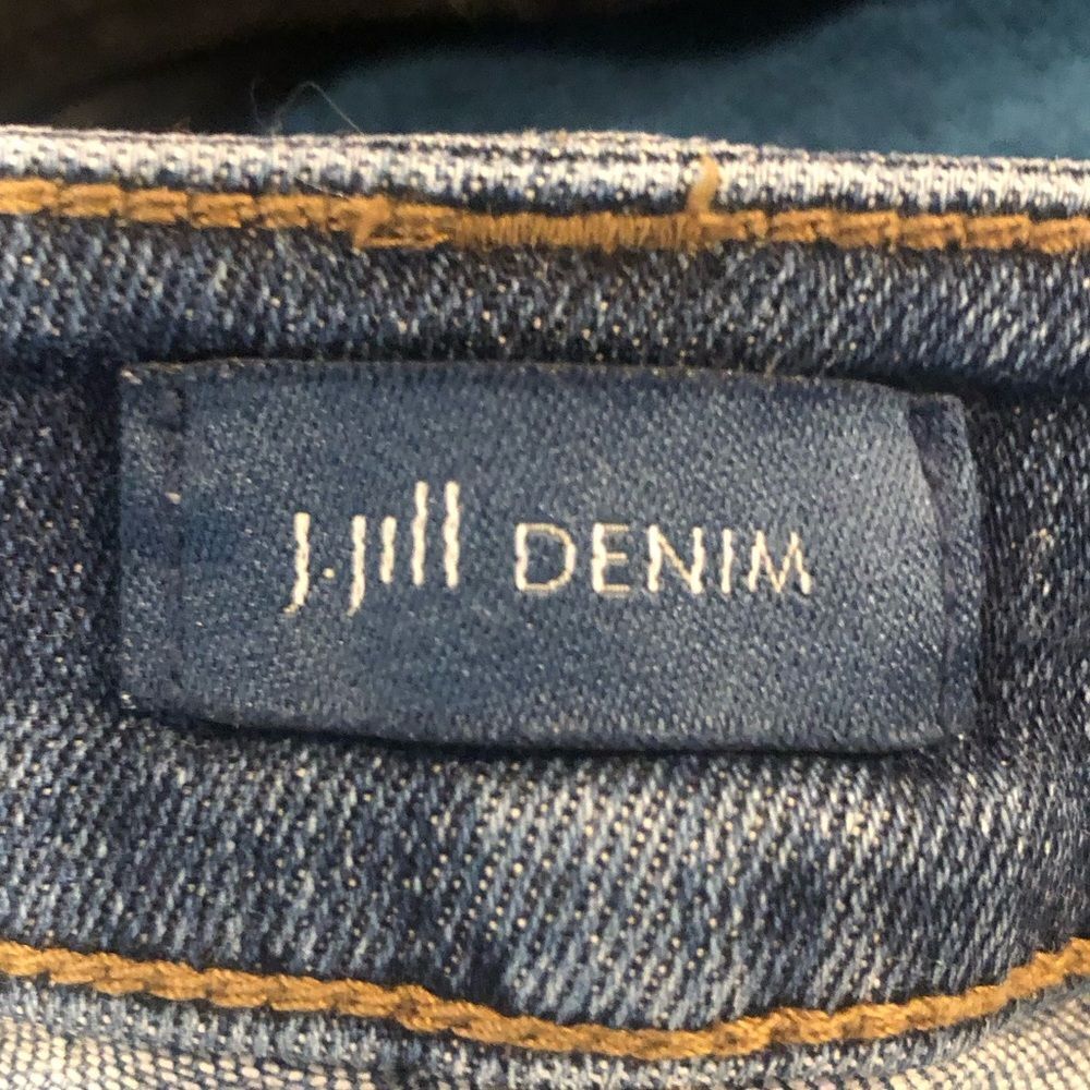 J. Jill denim weekender straight leg blue jeans, size 8 - Picture 11 of 15